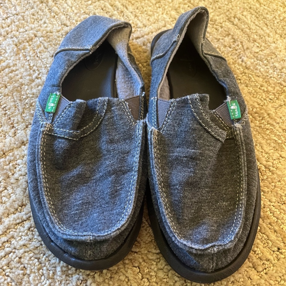 Sanuk sandals